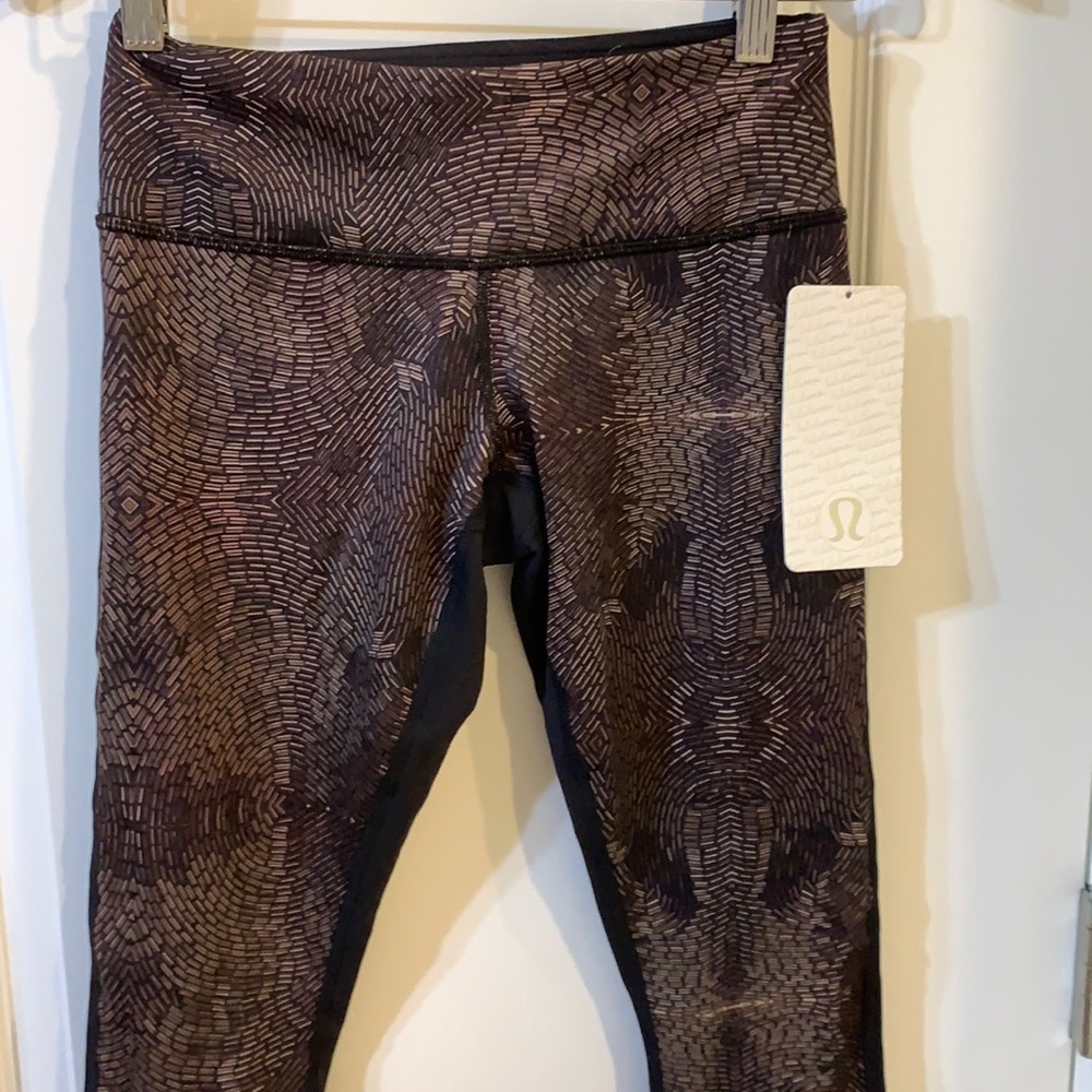 NWT Lululemon wunder  under crop II 3D leggings 4